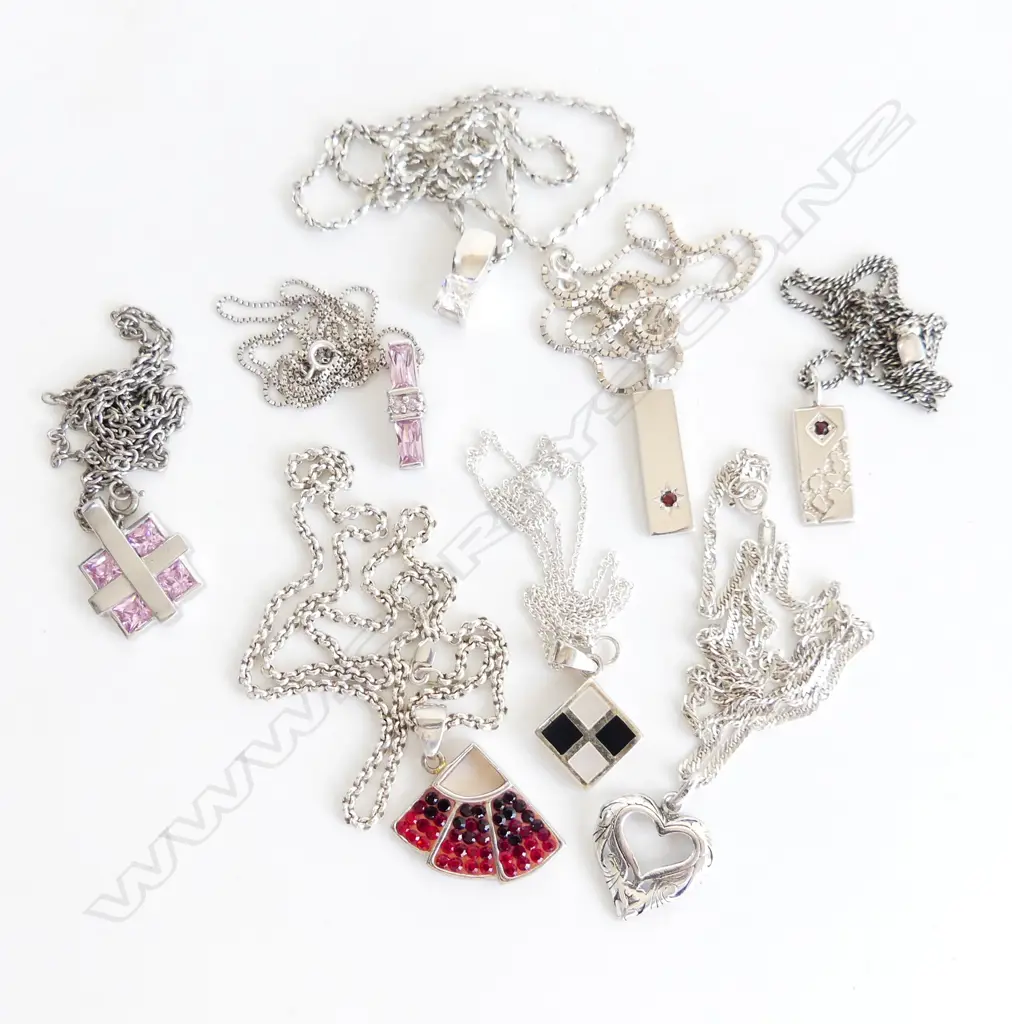 8 925 SILVER NECKLACES 63 GRAMS Image 1++