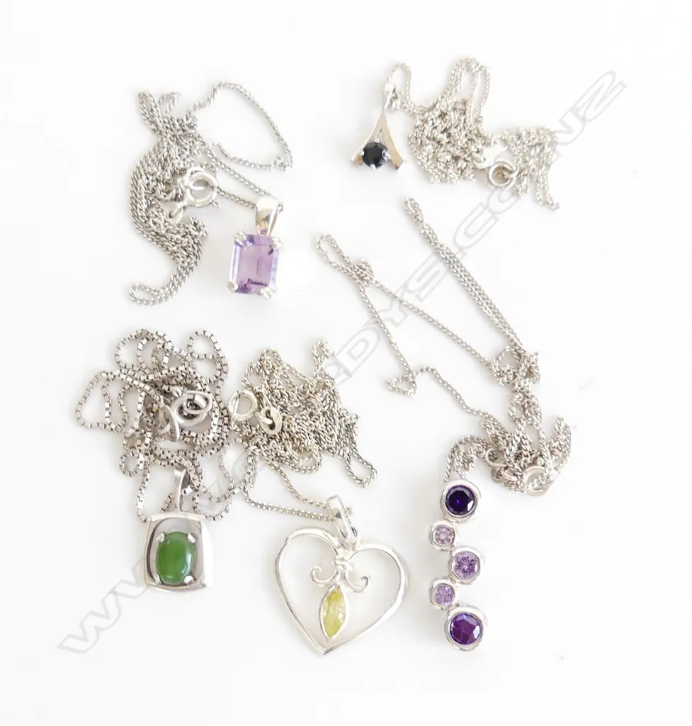 5 925 SILVER NECKLACES 16.9 GRAMS Image 1++