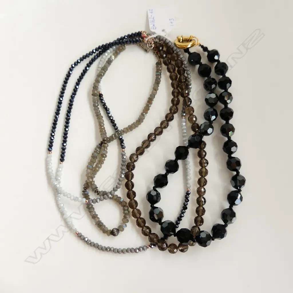 BLACK FRENCH JET & 3 CUT CUT GLASS NECKLACES Image 1++