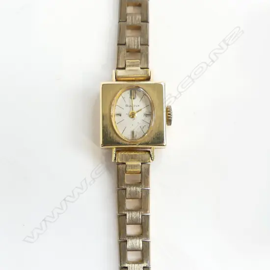 18CT BULOVA  LADIES RETRO WRIST WATCH WITH R/G STRAP