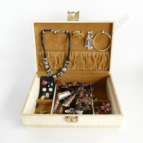 JEWELLERY BOX w. ASST. COSTUME CONTENTS W.305mm