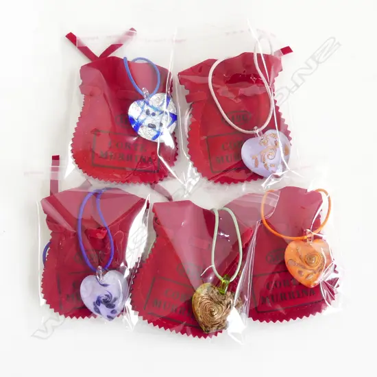 5 MURANO GLASS HEART PENDANT NECKLACES W.30mm