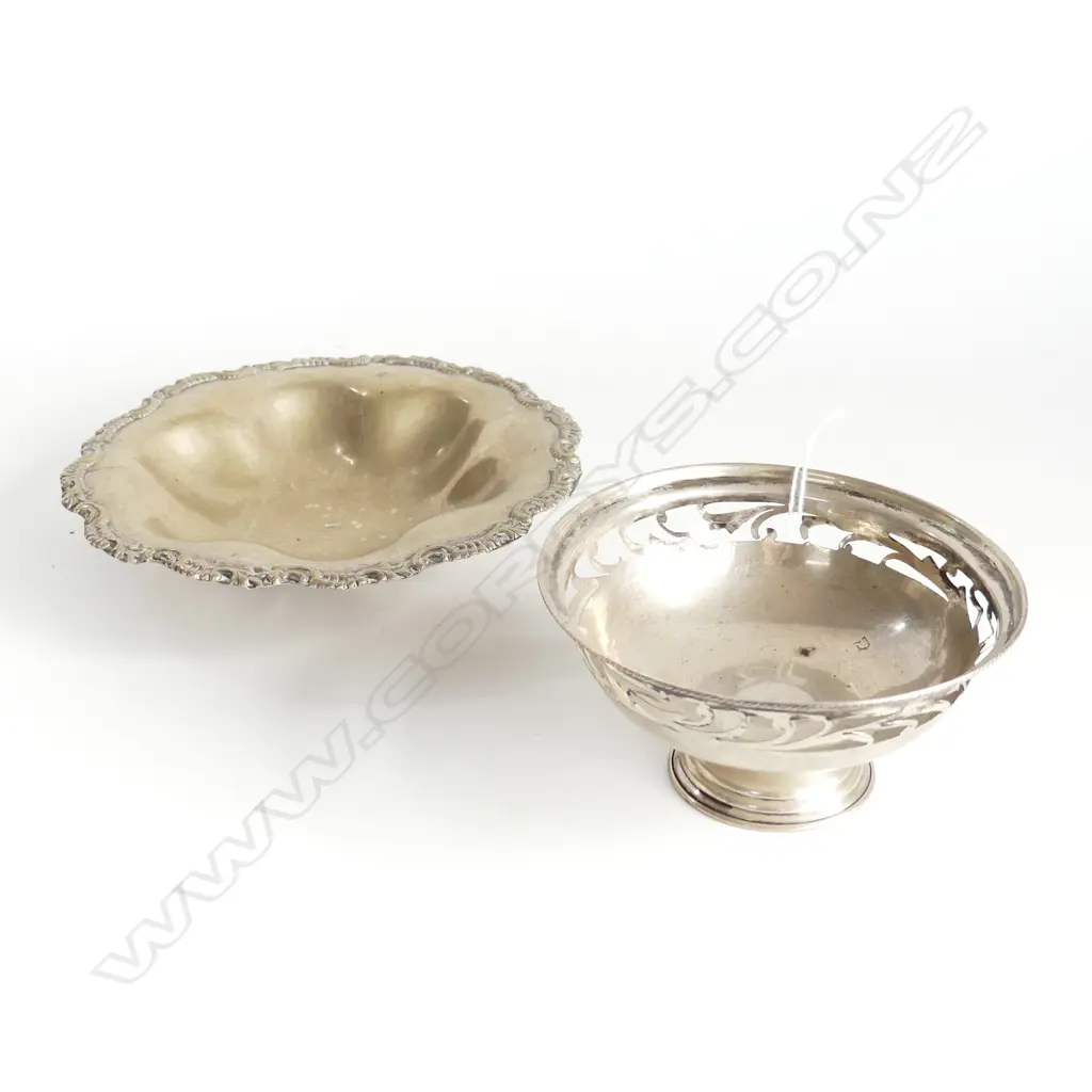 2 800 SILVER DISHES 160mm dia, 161 GRAMS Image 1++