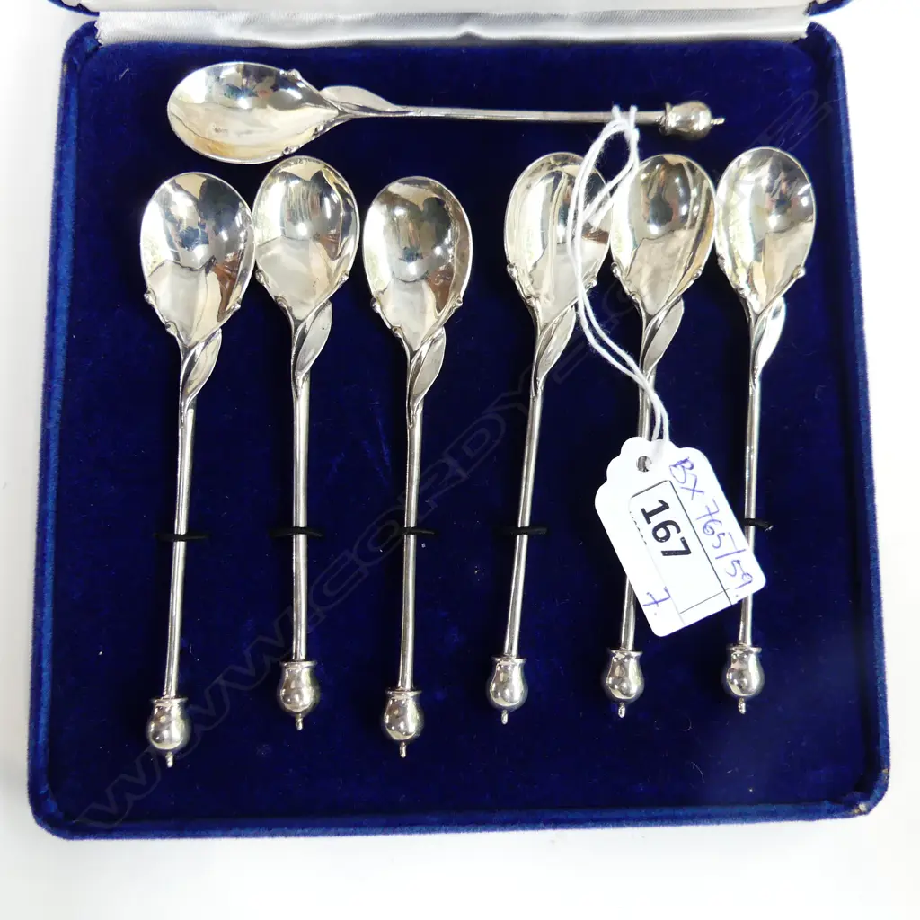 7 STG SILVER TEASPOONS w. GUM NUT DESIGN L.110mm 97 GRAMS, CASED Image 1++