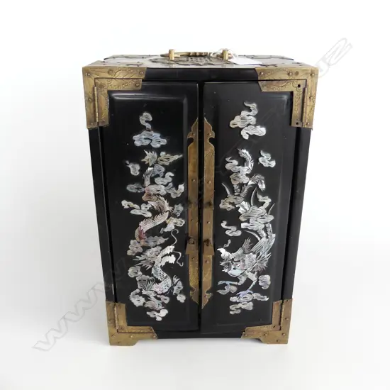 CHINESE LAQUER JEWELLERY BOX WITH MOP INLAY DECORATION 200 X 150 X 300mm