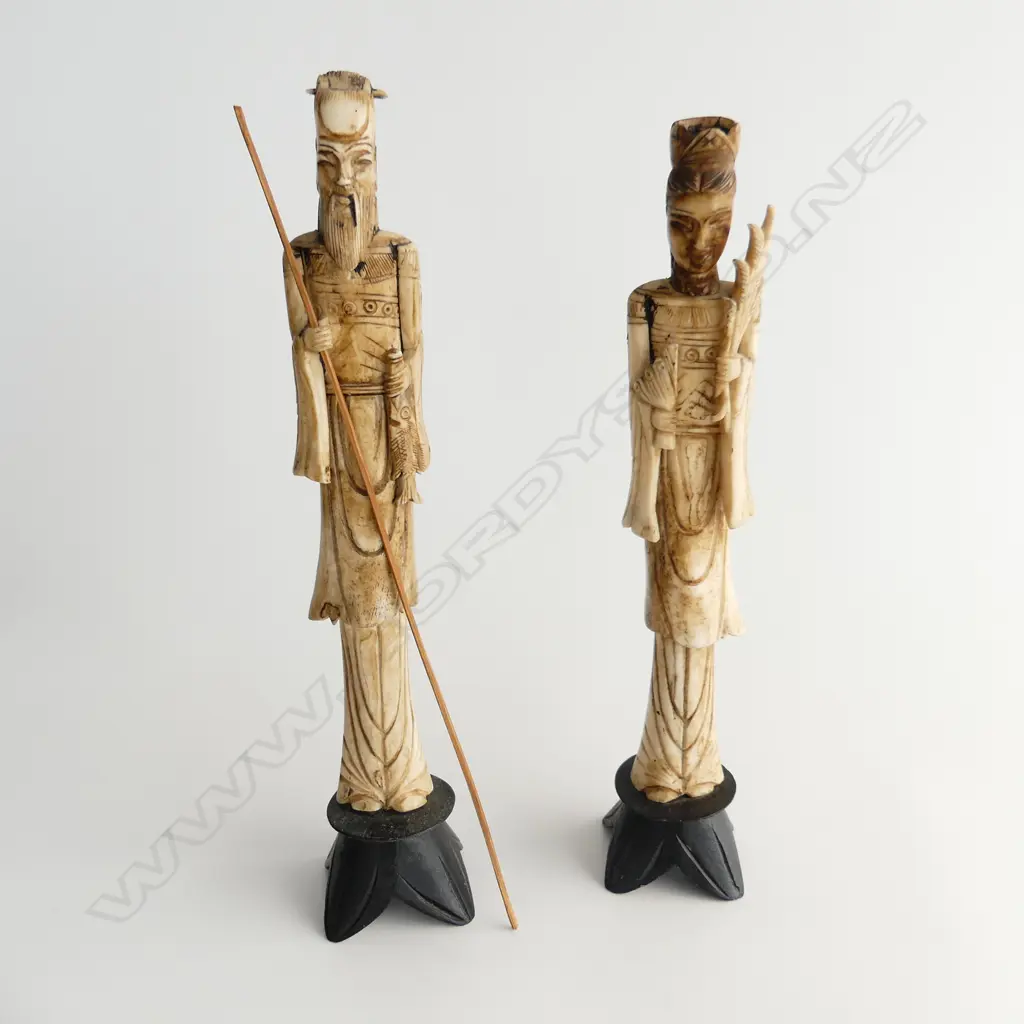 PAIR OF CHINESE CARVED BONE “EMPEROR AND EMPRESS” FIGURES. H 33CM Image 1++