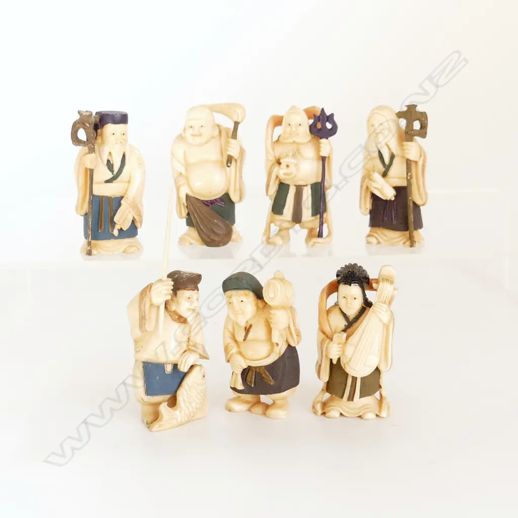 7 CARVED & STAINED IVORY NETSUKE Image 1++