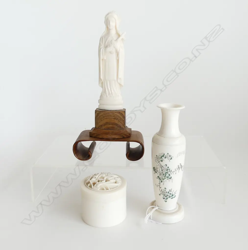 3 PCES IVORY; MADONNA H.150mm, VASE, LIDDED CONTAINER 50mm dia Image 1++