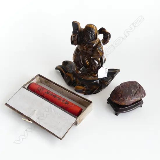 ORIENTAL CARVED TIGERS EYE FIGURE H.190mm + STONE & CASED ORANGE STICK