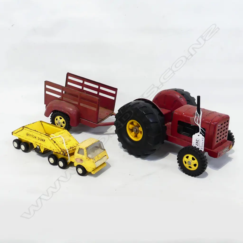 TONKA TIN TOY TRACTOR & TRAILER L450MM& TONKA BOTTOM DUMP TRUCKL230MM Image 1++