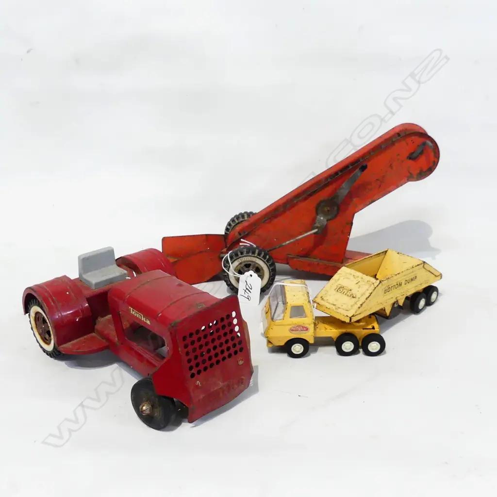TONKA TIN TOY TRACTOR L200 TONKA HAY BAIL LOADER L320MM & TONKA BOTTOM DUMP TRUCK L220MM Image 1++