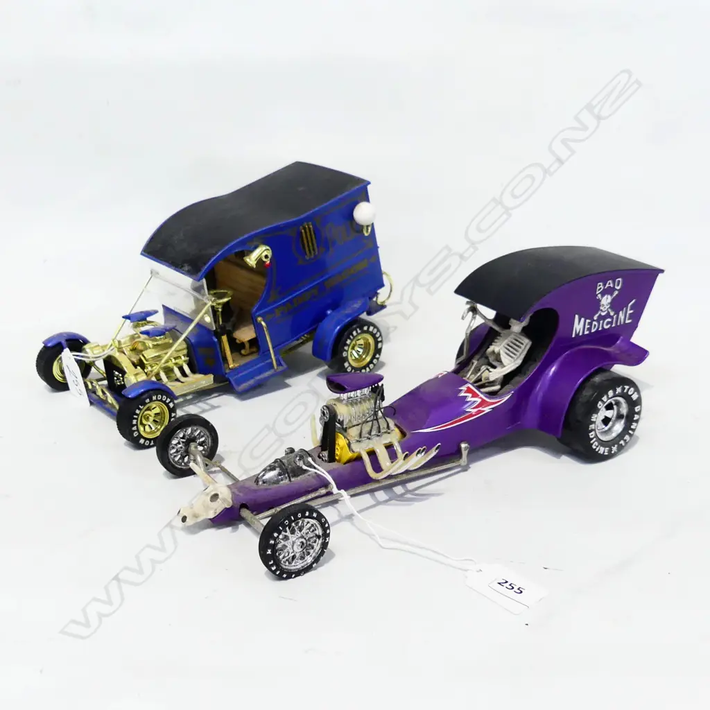 2X DRAGSTER MODELS Image 1++