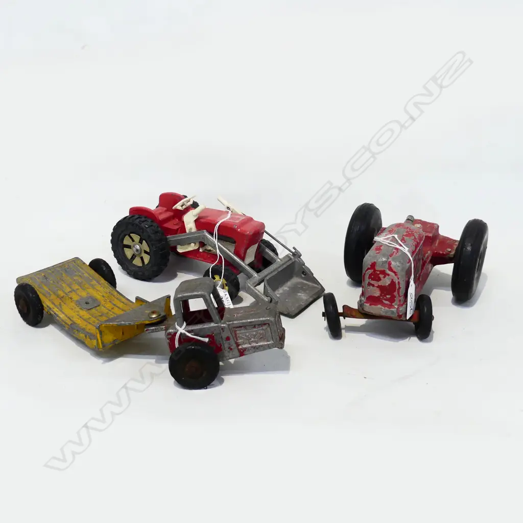 FUNHO2 WHEEL TRACTOR & TRAILER L290MM TRACTOR WITH FRONT END LOADER & TRACTOR L200MM Image 1++