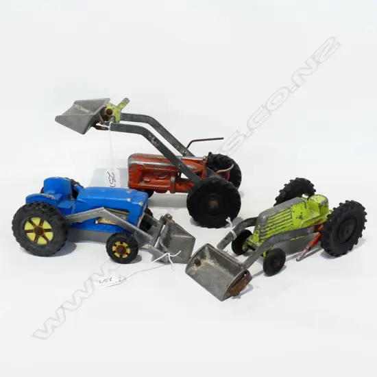 3 FUNHO FRONT END LOADER TRACTORS L250MM