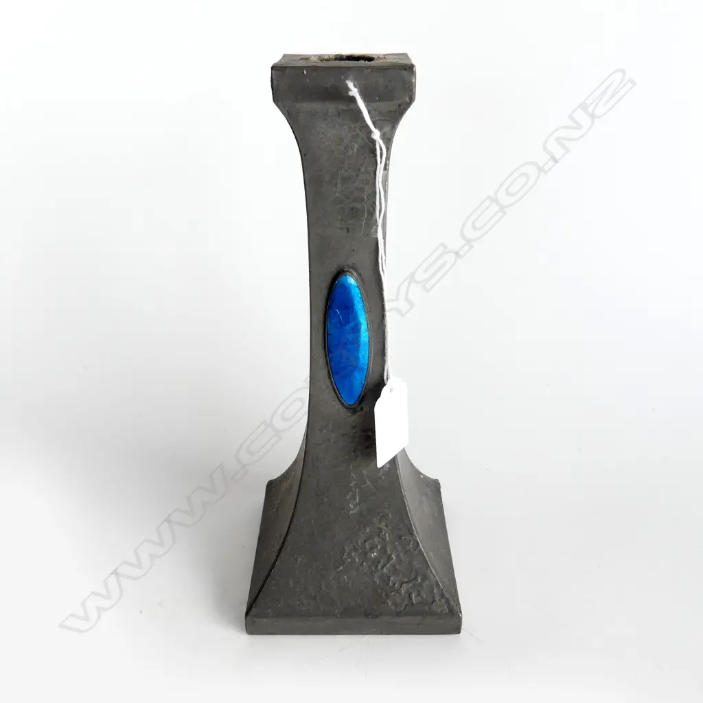 ARTS & CRAFTS PEWTER CANDLESTICK H.230mm Image 1++