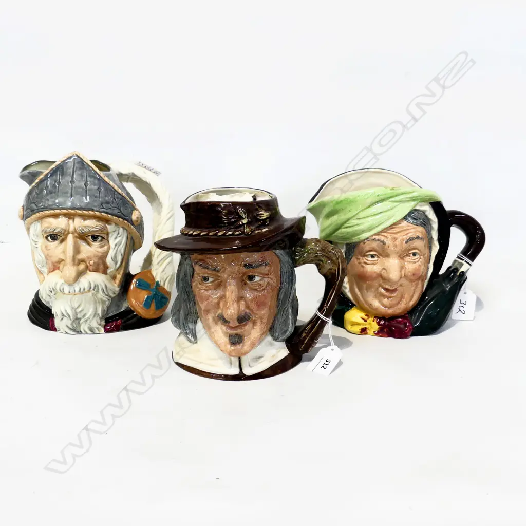 THREE LARGE ROYAL DOULTON CHARCTER JUGS . SARAH GAMP DON QUIXOTE AND ISAAC WALTON Image 1++
