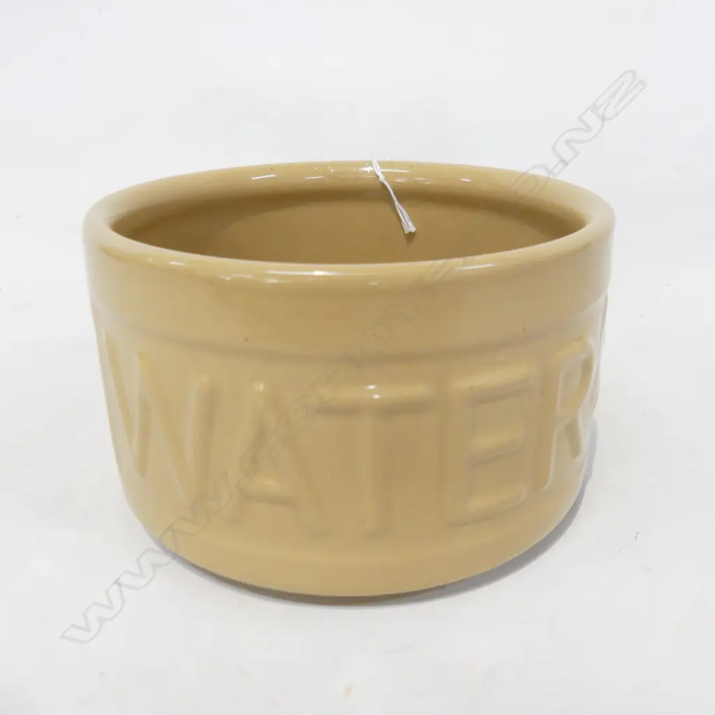 MASON CASH MINI DOG BOWL 150mm dia Image 1++