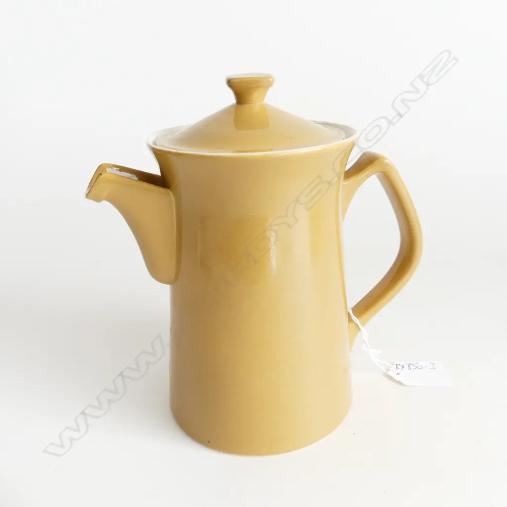 CROWN LYNN COFFEE POT, 'COOK AND SERVE', H.180mm Image 1++