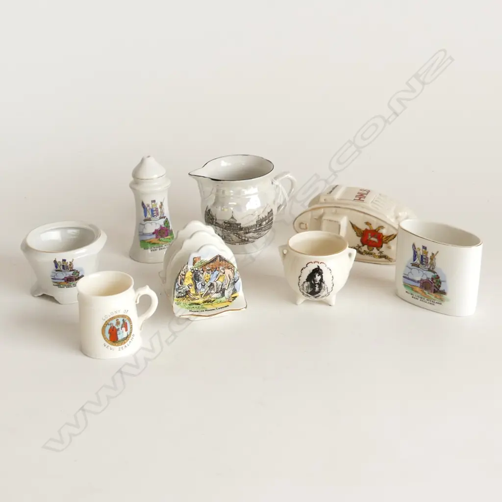 8 PCES SOUVENIR WARE; MAORI, WWI TANK L.130mm ETC Image 1++