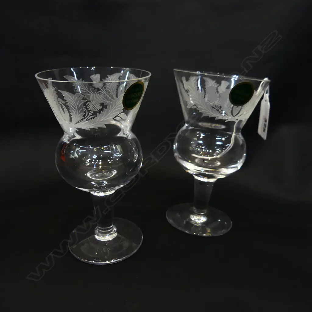 PAIR OF SCOTTISH THISTLE CUT CRYSTAL WINE GLASSES WITH THISTLE ETCHING MADE IN SCOTLAND Image 1++