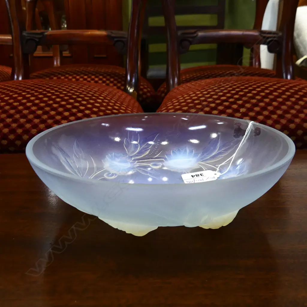 FRENCH ETLING OPALESCENT GLASS BOWL 220mm dia Image 1++