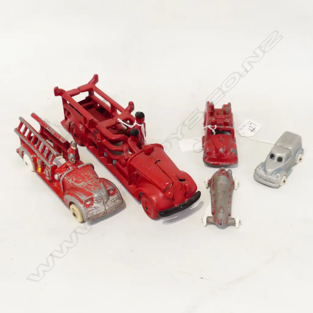 5 FUN HO TOYS 3 FIRE ENGINES LARGEST240MM SMALL TRUCK & RACE CAR 80MM Image 1++