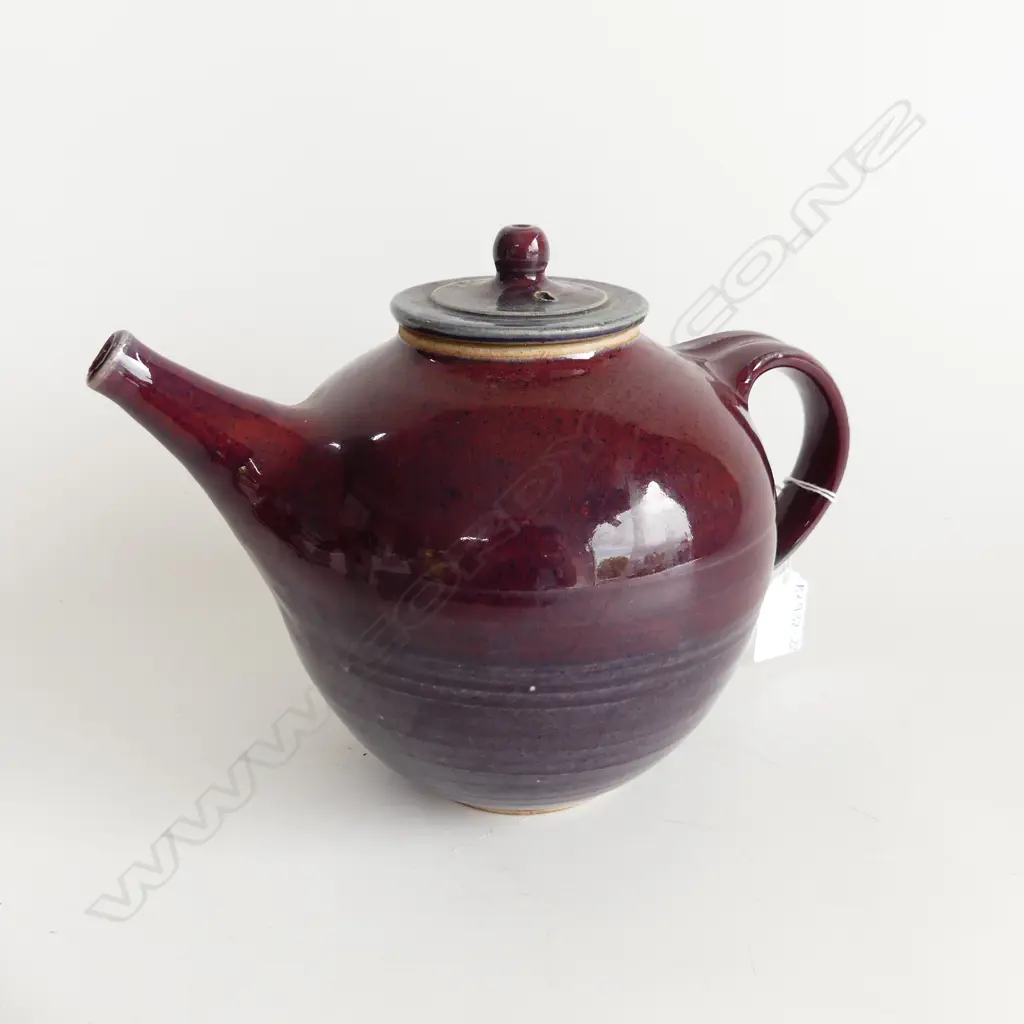 HEATHER TOWNSEND COPPER RED TEAPOT  Image 1++