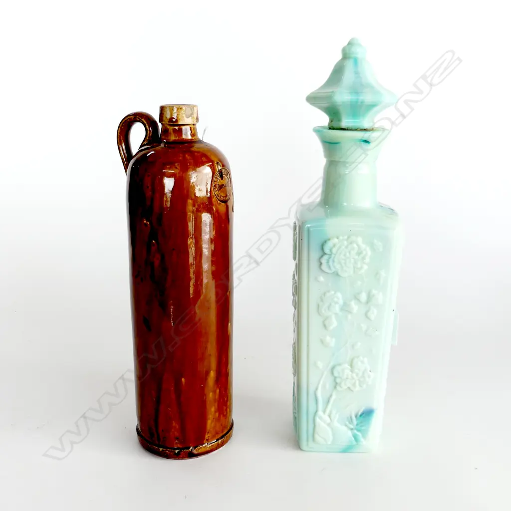 ANTIQUE SLAG GLASS LIQUOR BOTTLE, PORT DUNDAS POTTERY WHISKY BOTTLE Image 1++