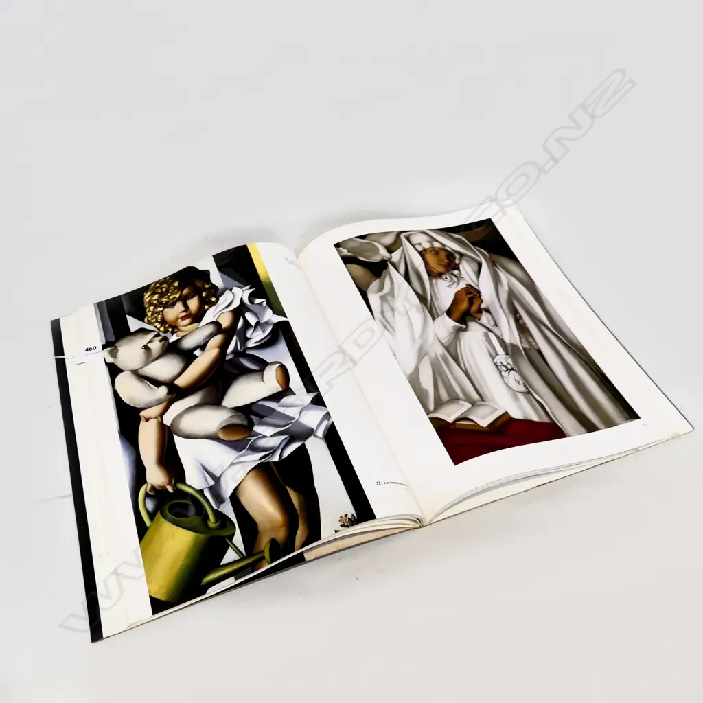 BOOK; TAMARA DE LEMPICKA: ELEGANT TRANSGRESSIONS 400x300mm wear Image 1++