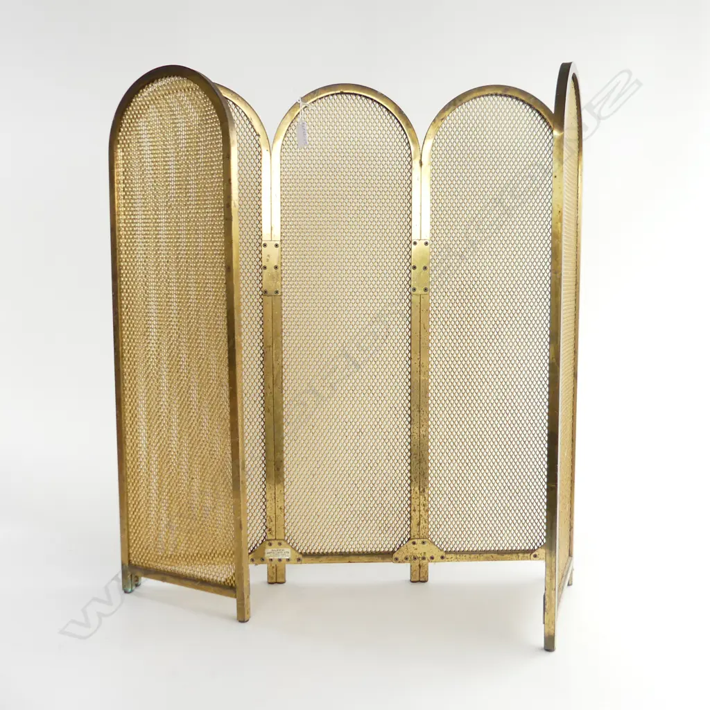 BRASS MESH SPARK GUARD/FIRESCREEN. Image 1++