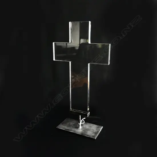 CLEAR ACRYLIC CROSS ON STAND H.370mm
