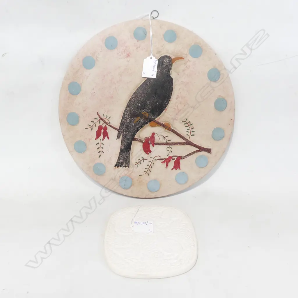 CROWN LYNN NATIVE FLORA & FAUNA PLAQUE 140x140mm + CERAMIC TUI PLAQUE 300mm dia Image 1++