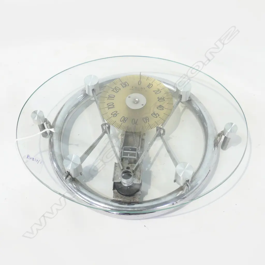 CAMRY GLASS BATHROOM SCALES 300x360mm Image 1++