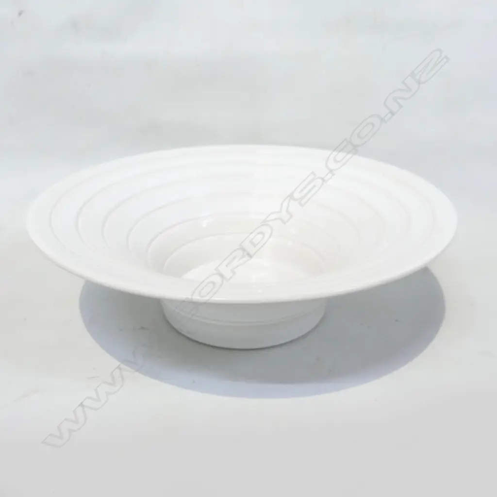 JOHN PARKER LG WHITE CERAMIC BOWL H.100mm / 330mm dia Image 1++
