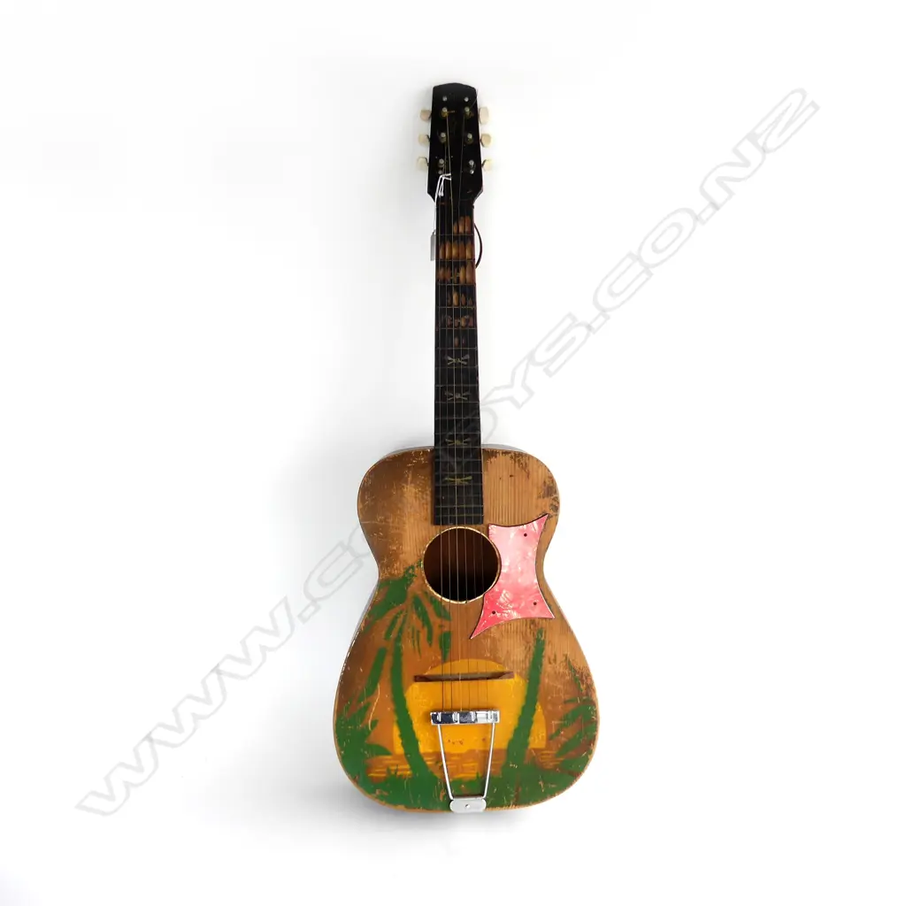 AUSTRALIAN MADE FOLK GUITAR, C1930-40, WITH CASE. BOTH HAVE WEAR Image 1++