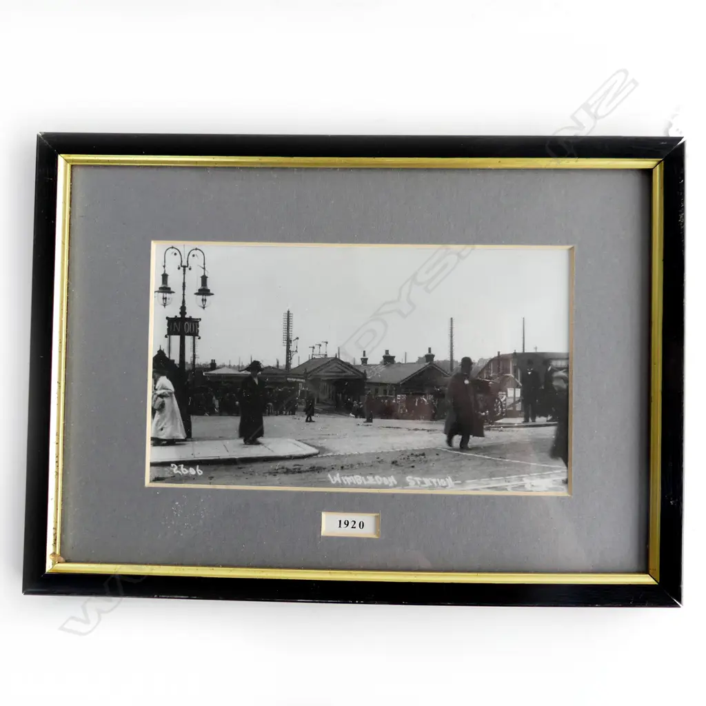 FRAMED PHOTOGRAPH, WIMBLEDON RAILWAY STATION, 1920, 110x190mm Image 1++