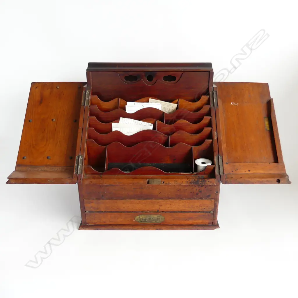 19thC WRITING DESK COMPENDIUM ALLEGEDLY EX. BISHOP SELWYN w. FAMILY PROVENANCE 390x285x415mm Image 1++
