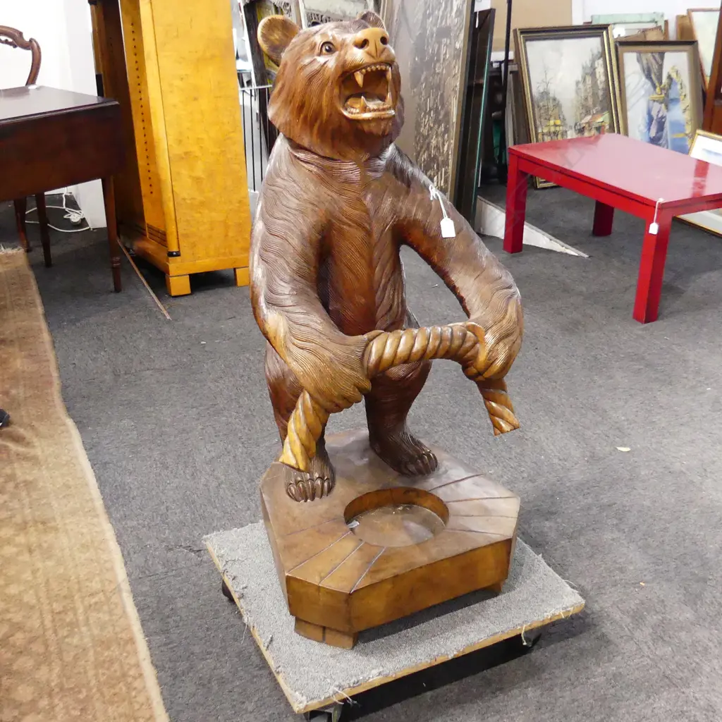 BLACK FOREST STYLE HARDWOOD BEAR STICK / UMBRELLA STAND H. 1120MM Image 1++