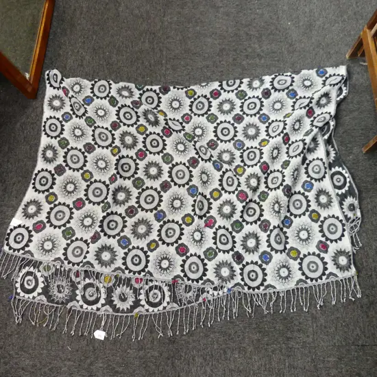 LG FLORAL THROW