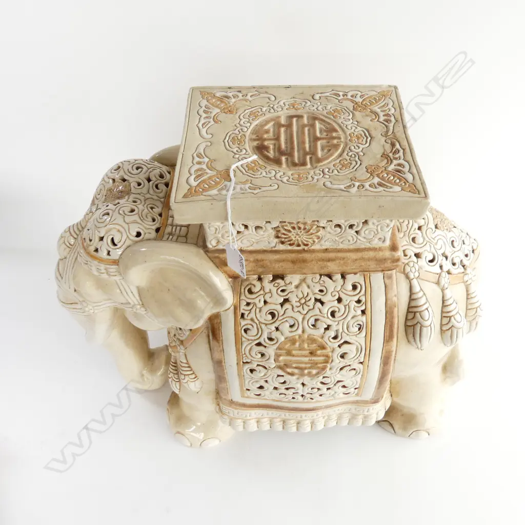 POTTERY PALE GLAZED CEREMONIAL ELEPHANT IN REFINERY L.480mm Image 1++