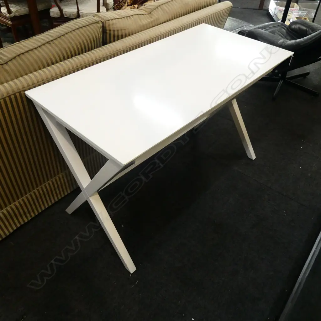 WHITE PLAN DESK WITH X STRETCHER .1200X600X765 Image 1++