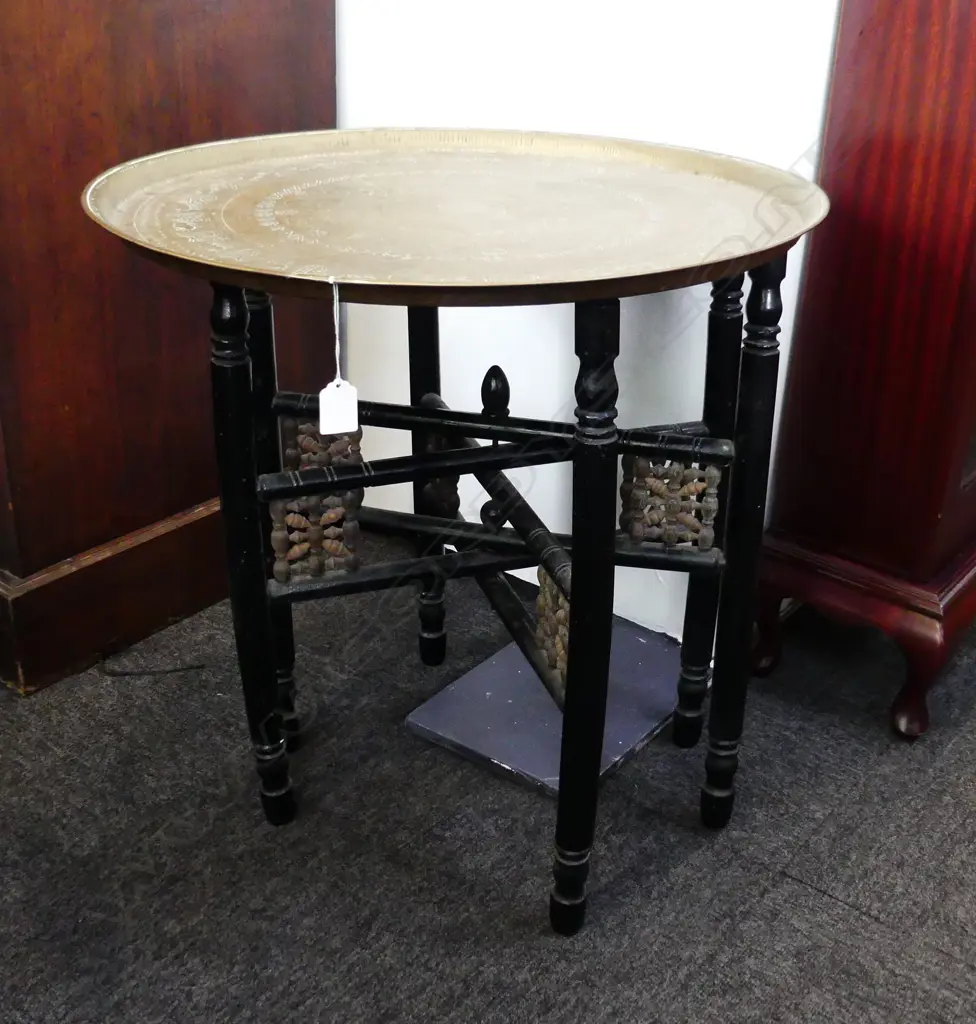 MIDDLE EASTERN TRAY TABLE 590mm dia H.580mm Image 1++