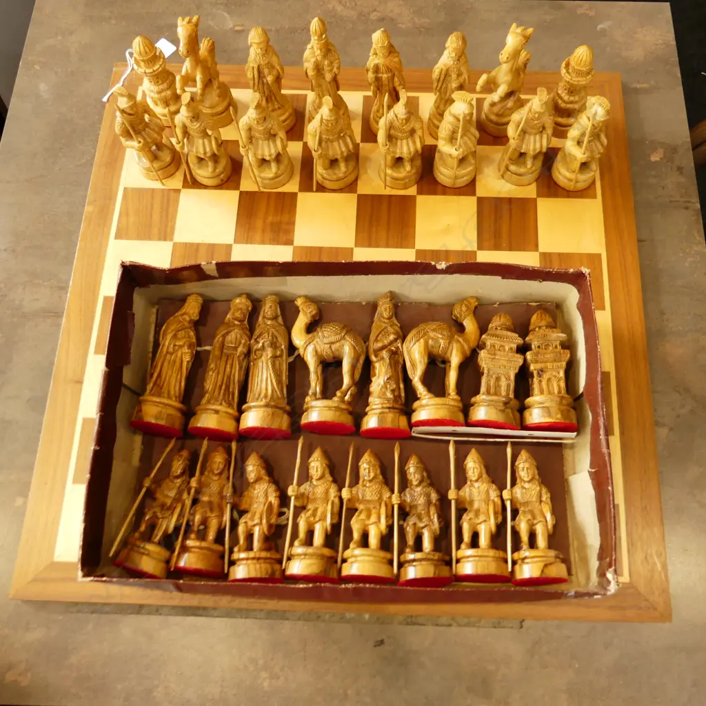 VINTAGE OLIVE WOOD CHESS SET; BOARD MAPLE & MAHOGANY 590x590mm Image 1++