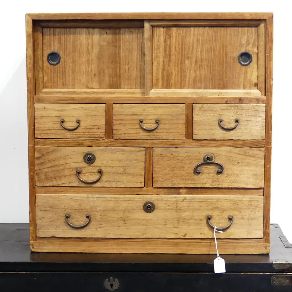 OLD JAPANESE COLLECTOR'S/BEDSIDE CABINET. SIX DRAWER. 575X560mm Image 1++