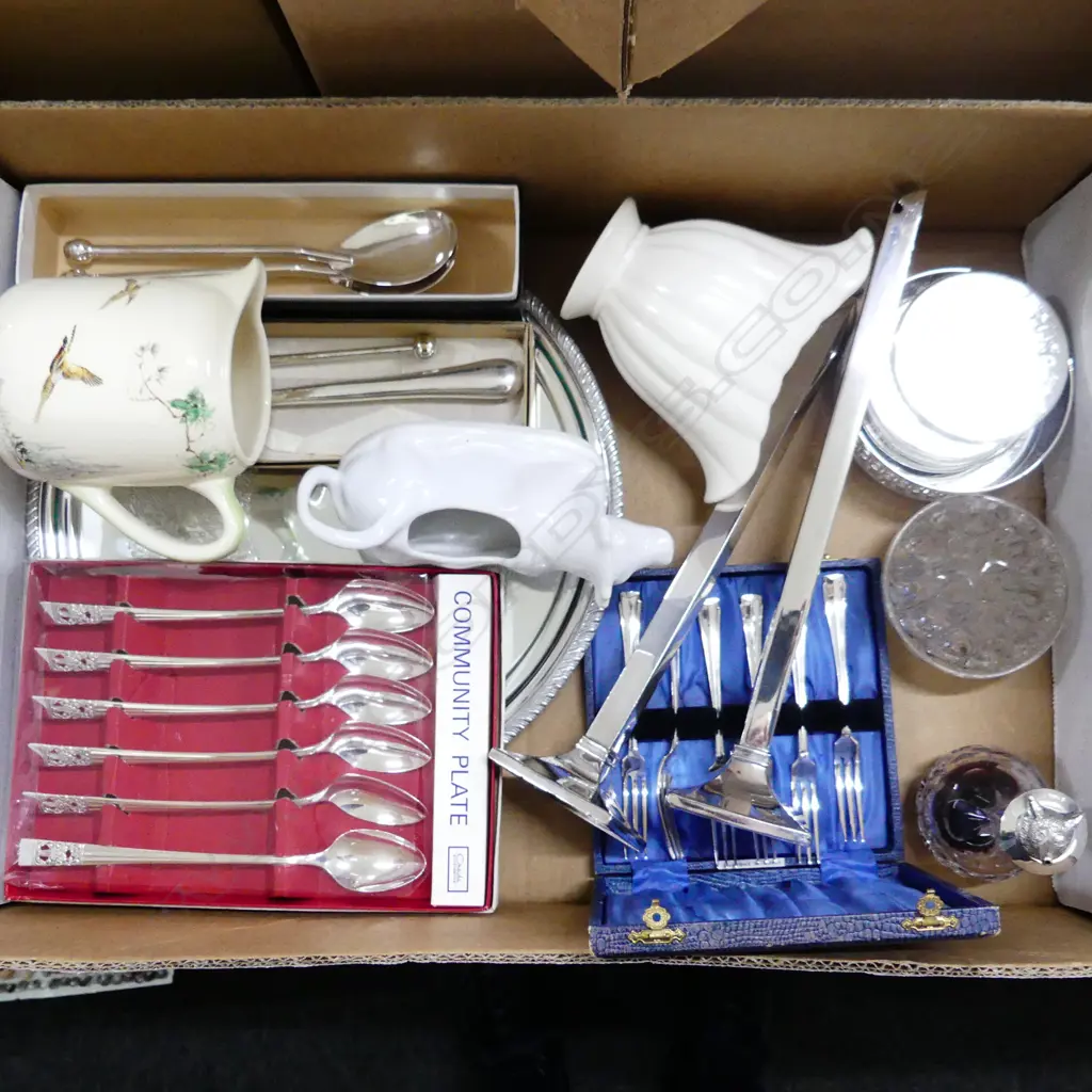 BOX LOT ASST. EP; CASED CUTLERY, CHINA ETC Image 1++