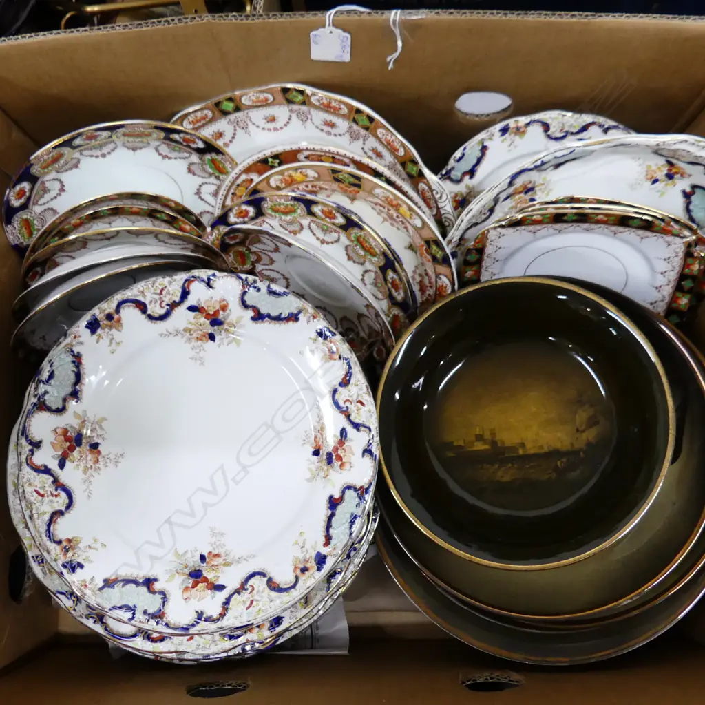 BOX OF CHINA INCLUDING 11 ROYAL VISTA WARE PLATES RIDGWAY ' VALOIS' AND ENGLISH 'DEAN' PATTERN. Image 1++