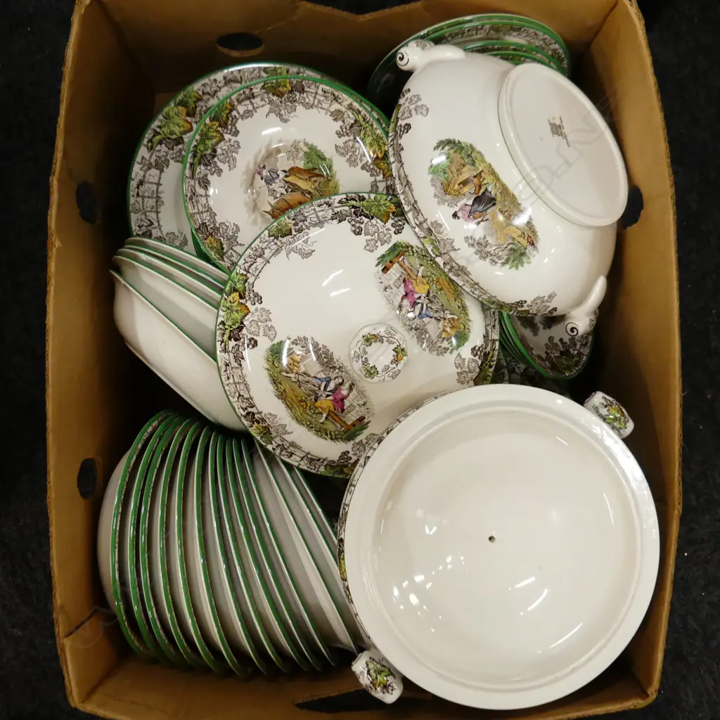 EXTENSIVE SPODE DINNERSET IN THE 'BYRON' PATTERN. Image 1++