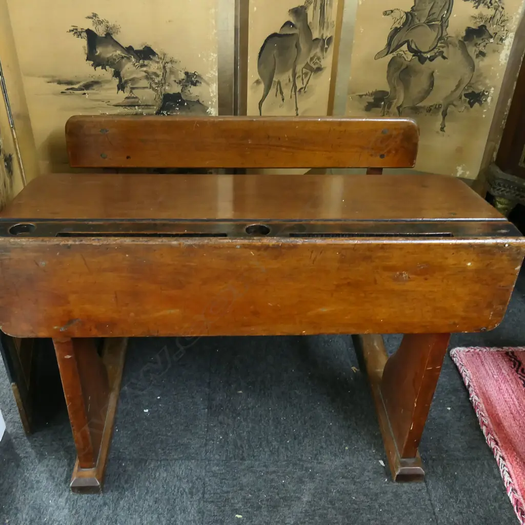 COLONIAL KAURI DOUBLE SCHOOL DESK 920 x 630 x 670mm. Hinged seat Image 1++