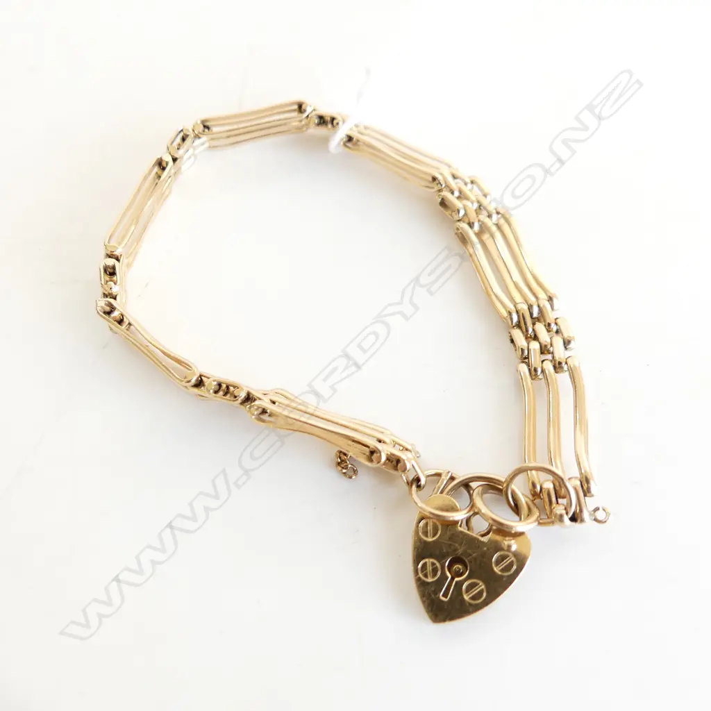 9ct GOLD GATE LINK BRACELET padlock clasp 14.88gms Image 1++