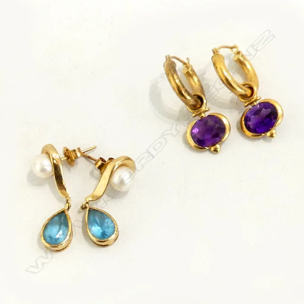 2 PRS GOLD EARRINGS: 1PR 18ct w amethysts + pr 14ct w blue stones & pearls. 5.2gms total Image 1++